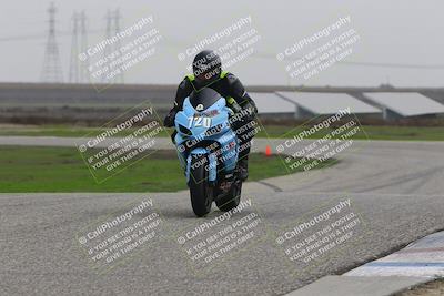 media/Nov-30-2025-TrackDaz (Sun) [[d8b22663df]]/B Group/Session 5 (Wheelie Bump)/